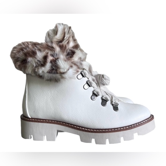 White Mountain Glamorous White Fur-Lined Ankle Boots. / Size 9 - Picture 6 of 13